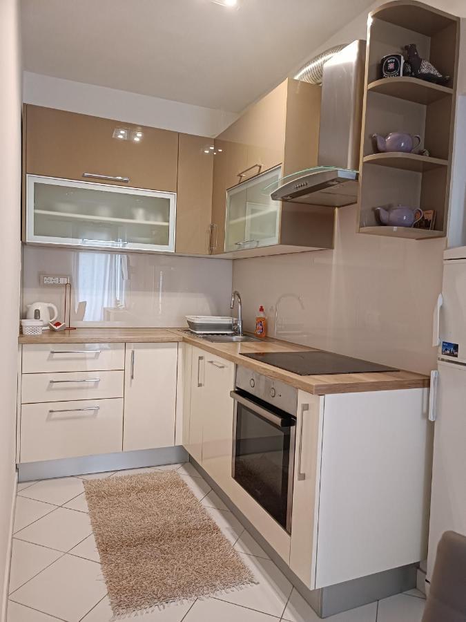 Apartment "San Marino" Baska Voda Luaran gambar